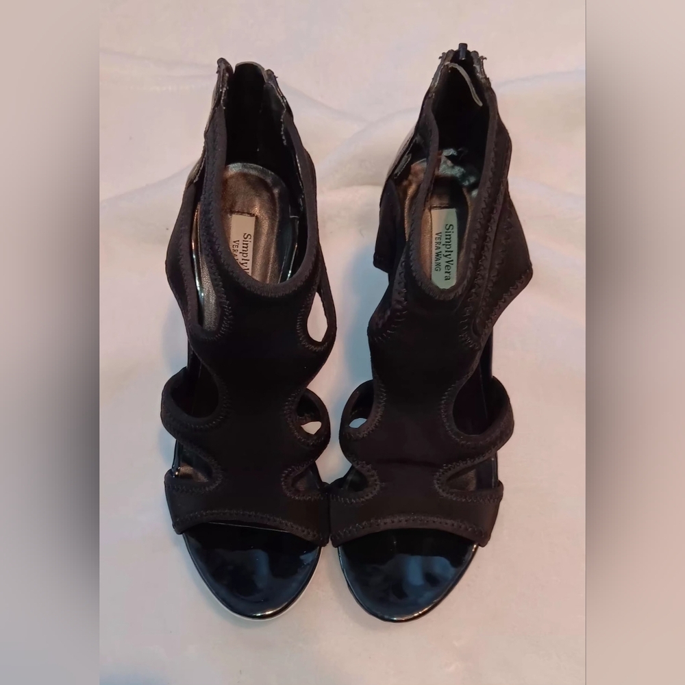 Simply Vera Vera Wang Black And White Wedge Heels